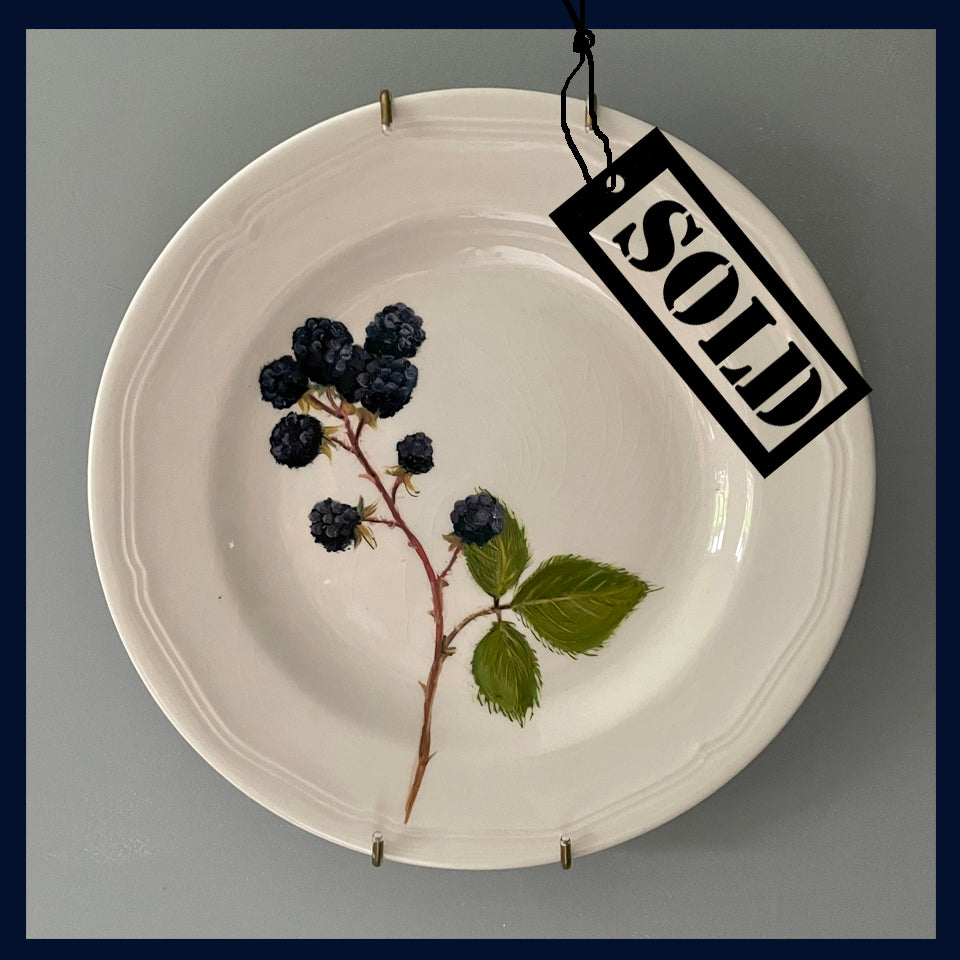 SOLD - Plated: original fine art oil painting on a vintage plate - Blackberries