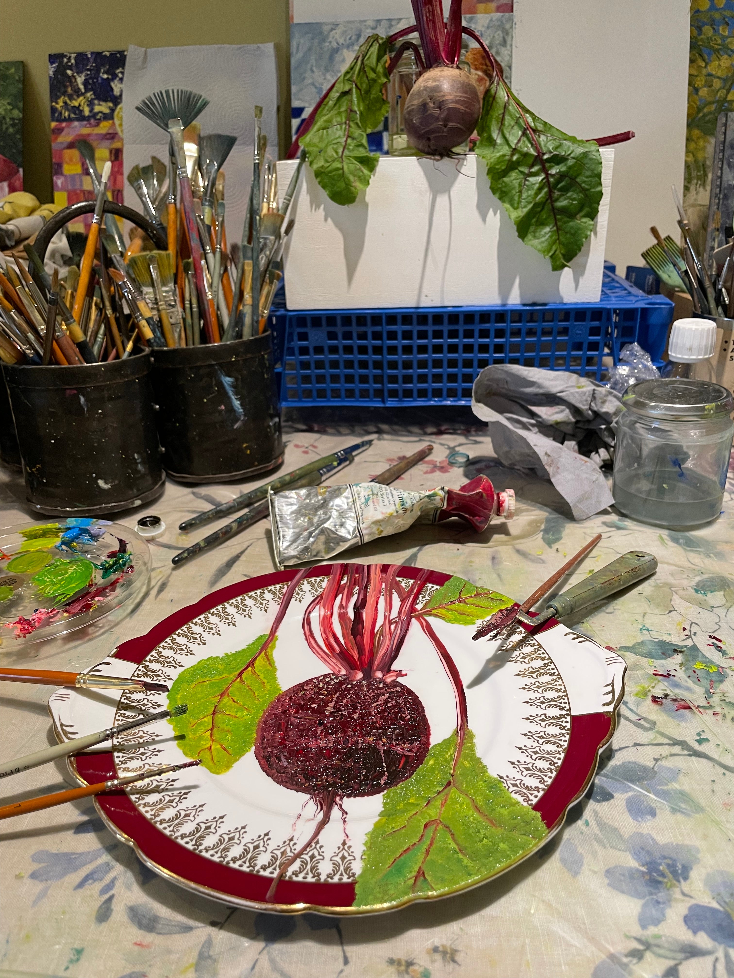 Original oil painting on a vintage cake plate - garden fresh beetroot
