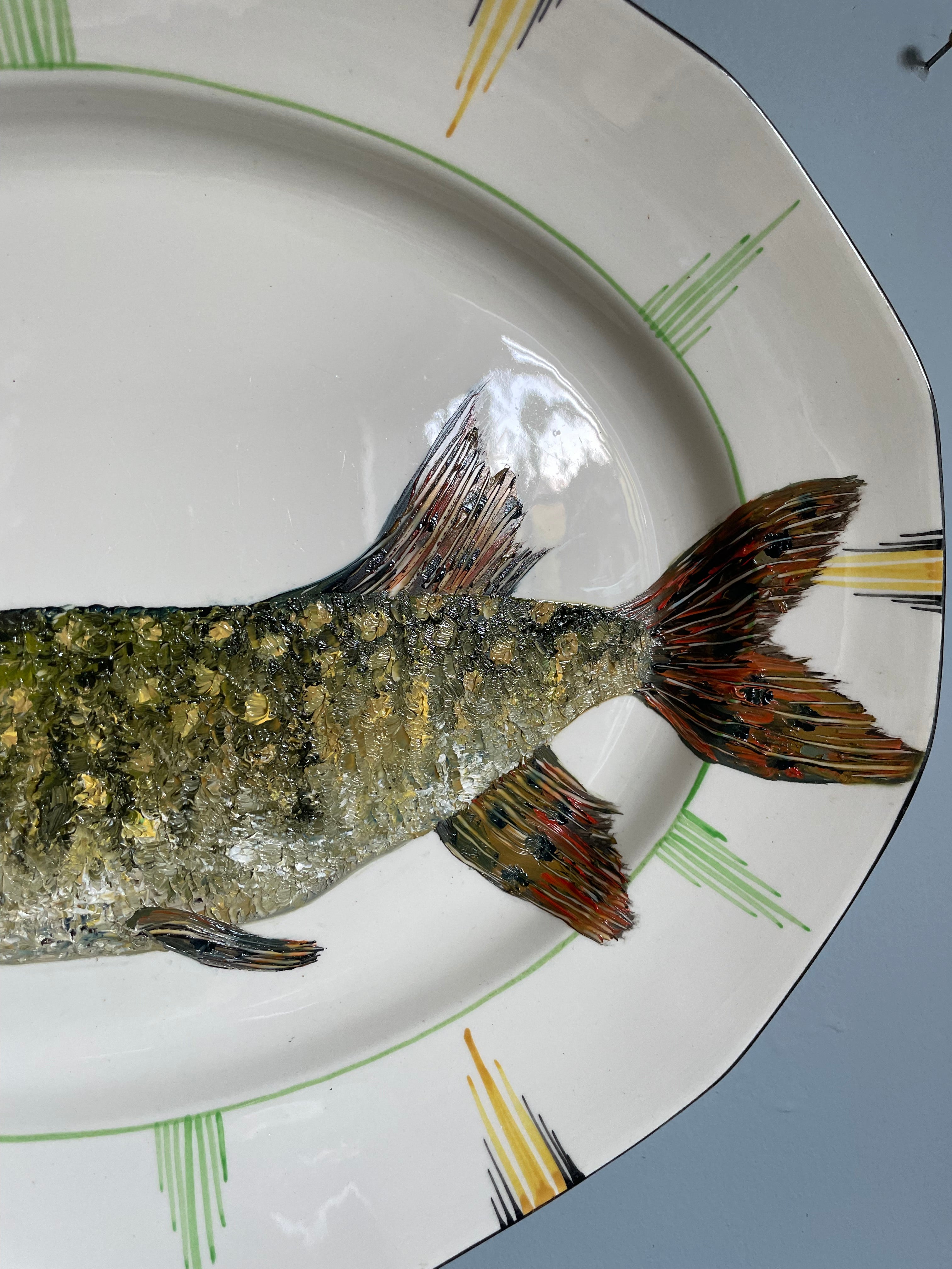 Original oil painting on a large Art Deco platter - pike fish