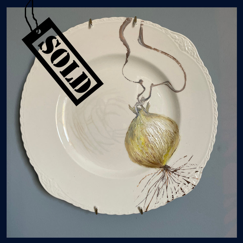 SOLD - Plated: original fine art oil painting on a vintage plate - Onion