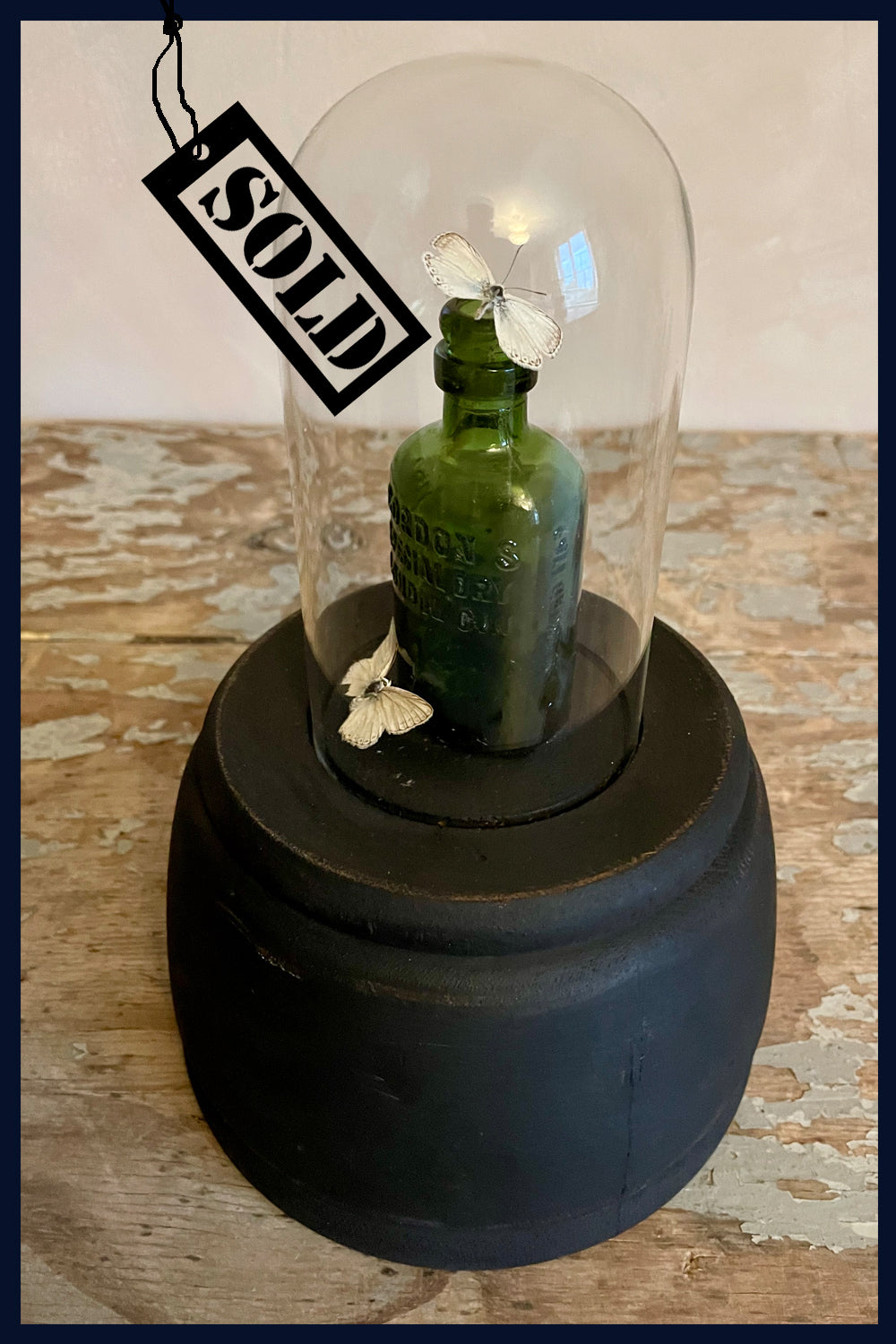 Recycled Glass Gin Bottles : Gordon's gin